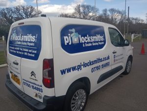 emergency locksmiths harold wood